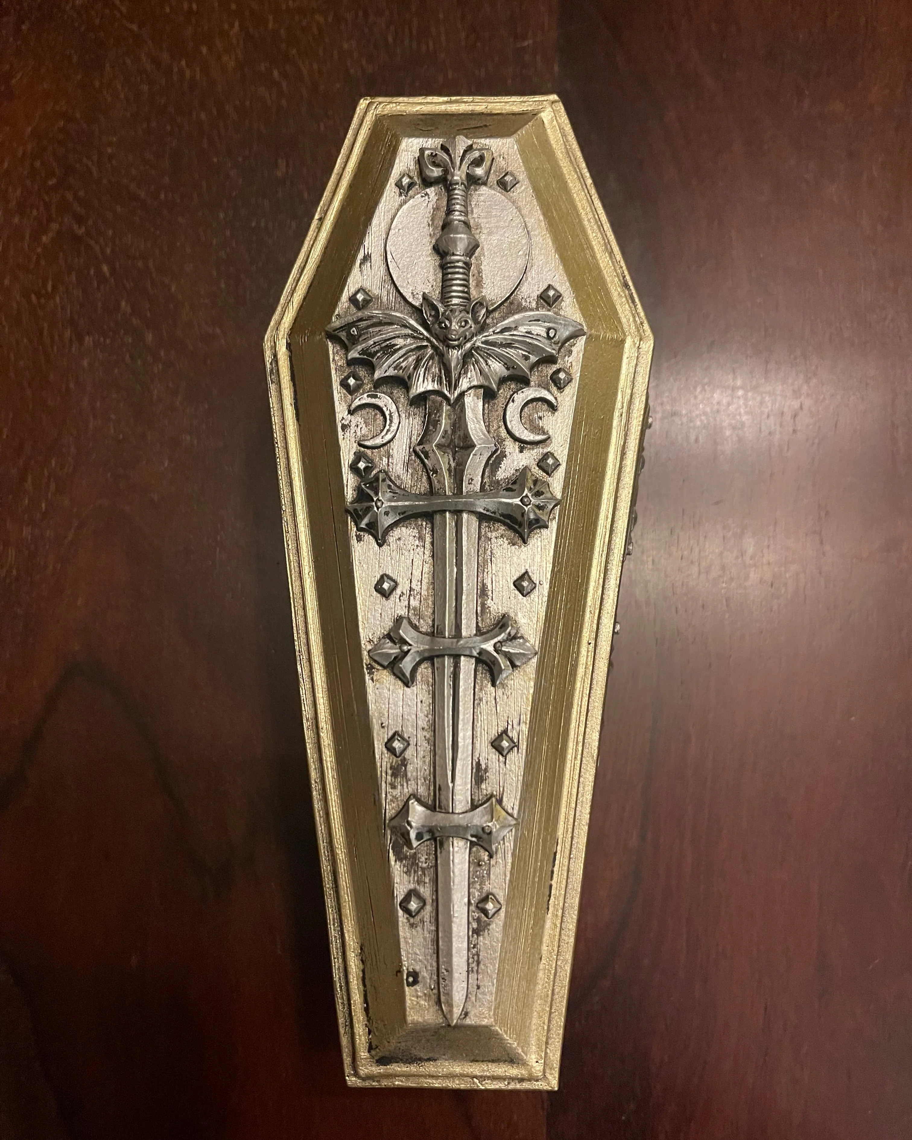 NOSFERATU'S REST CASKET
